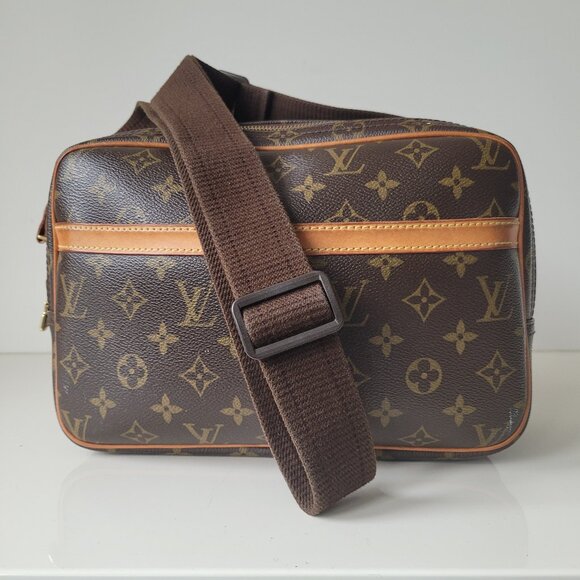 LOUIS VUITTON Reporter PM Crosbody Bag - Picture 1 of 9